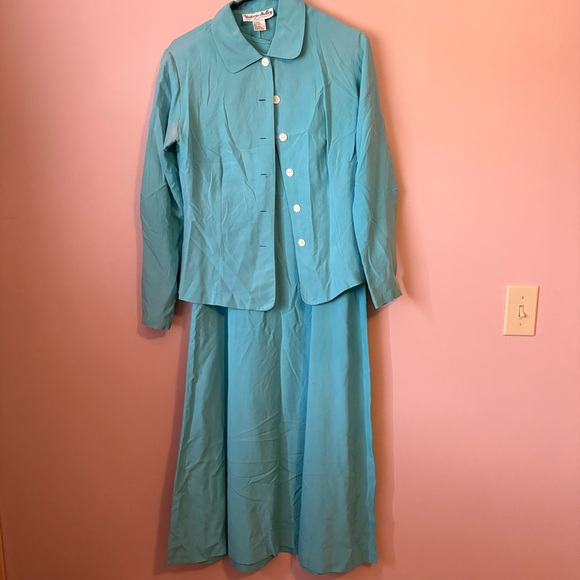 Victoria Holley Dresses & Skirts - Victoria Holley Vintage 100% Silk Dress And Jacket Set